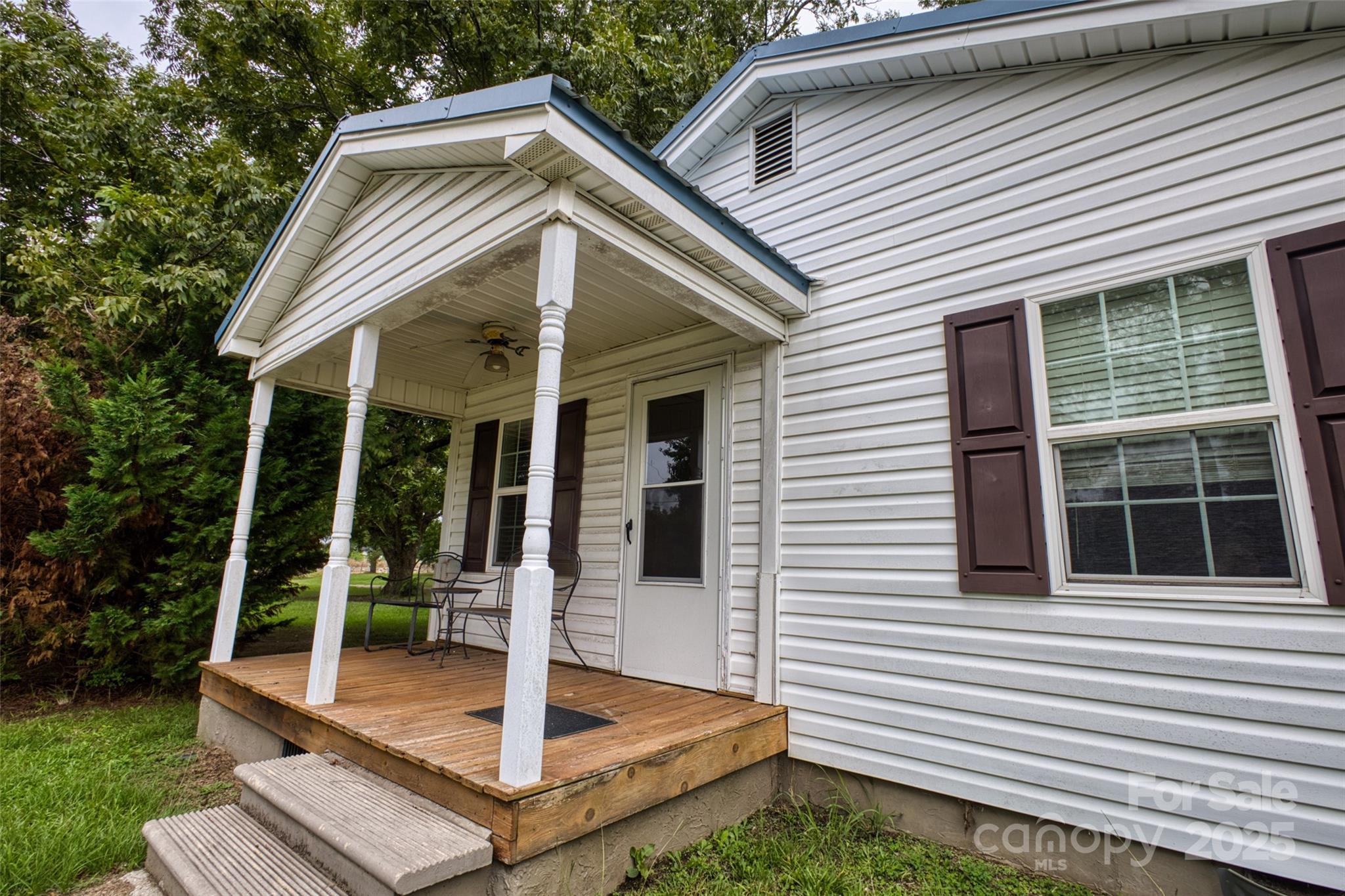 135 Springdale Road E