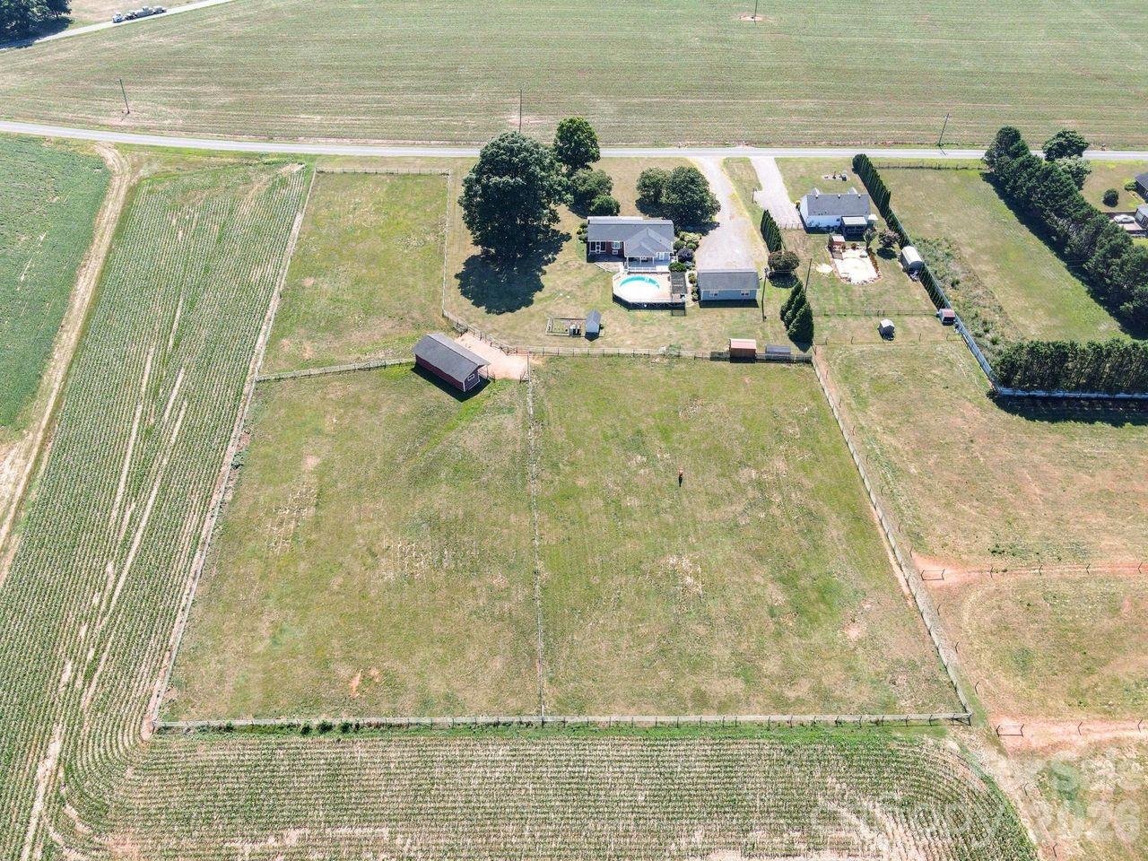 809 New Sterling Road