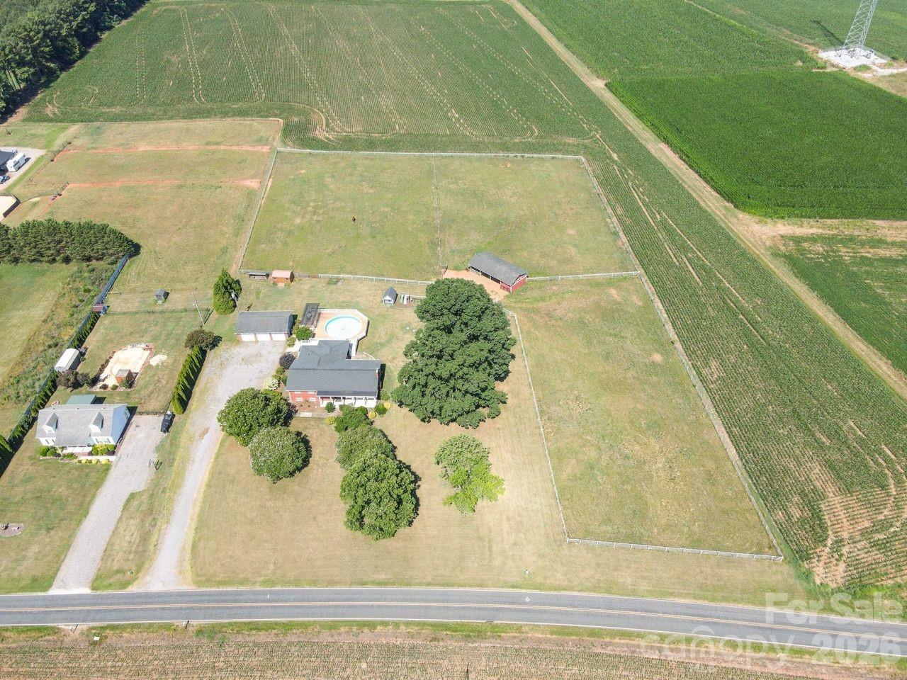 809 New Sterling Road