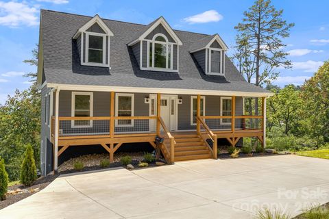 Photo of 338 Espen Ridge, Asheville, NC 28804 (MLS # 4381331)