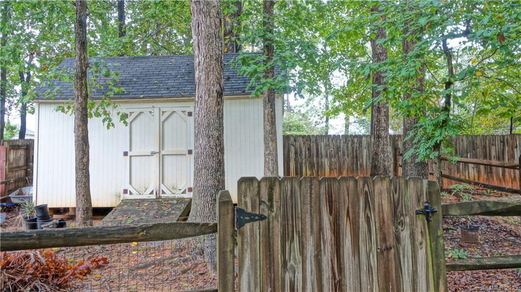 Meadow Glen - Residential