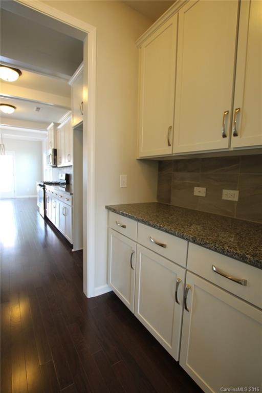 Lake Ridge - Residential