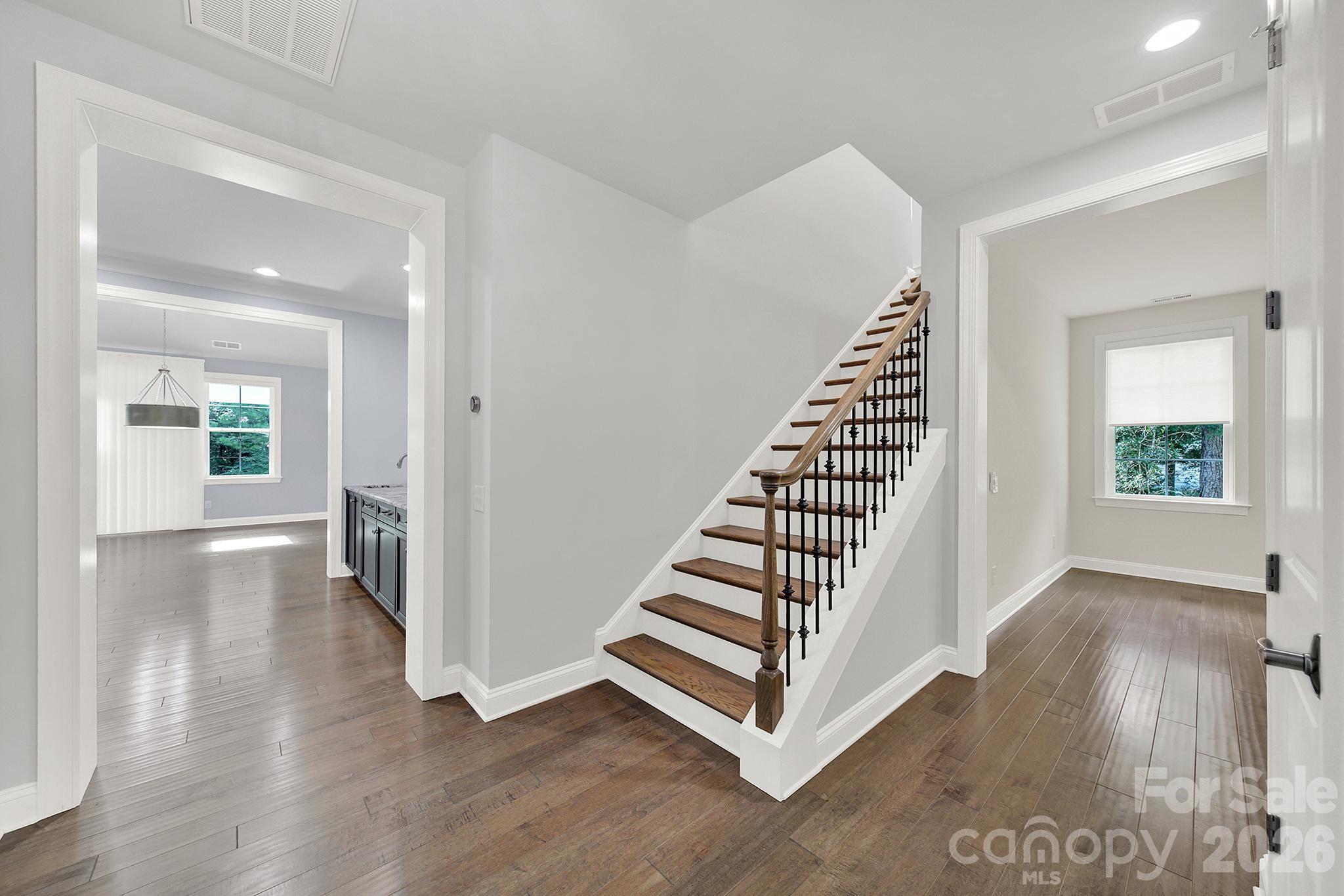 6083 Chimney Bluff Road
