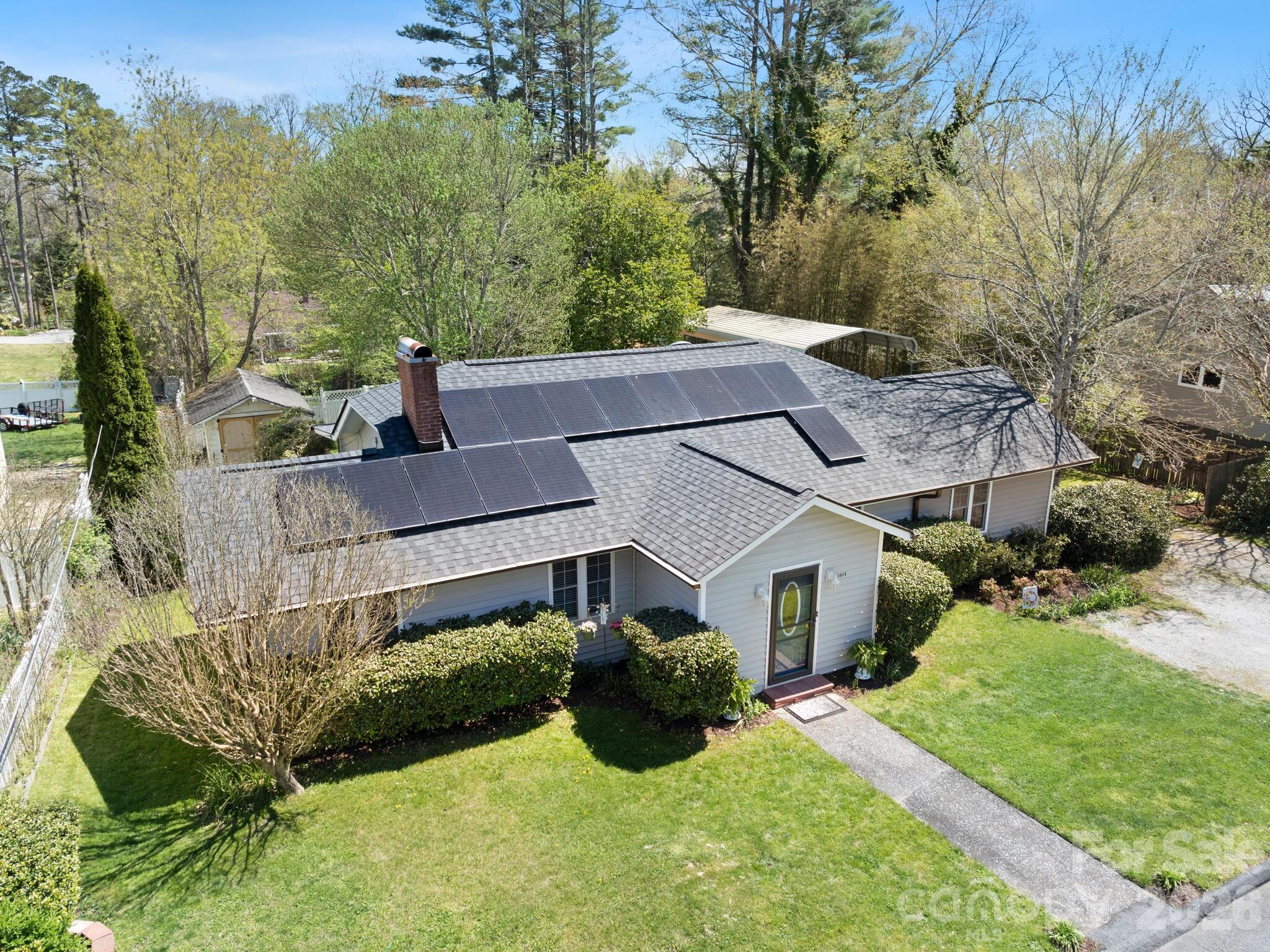 1614 Ridgewood Boulevard