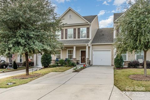 Photo of 3917 Bighorn Way, Gastonia, NC 28056 (MLS # 4310851)