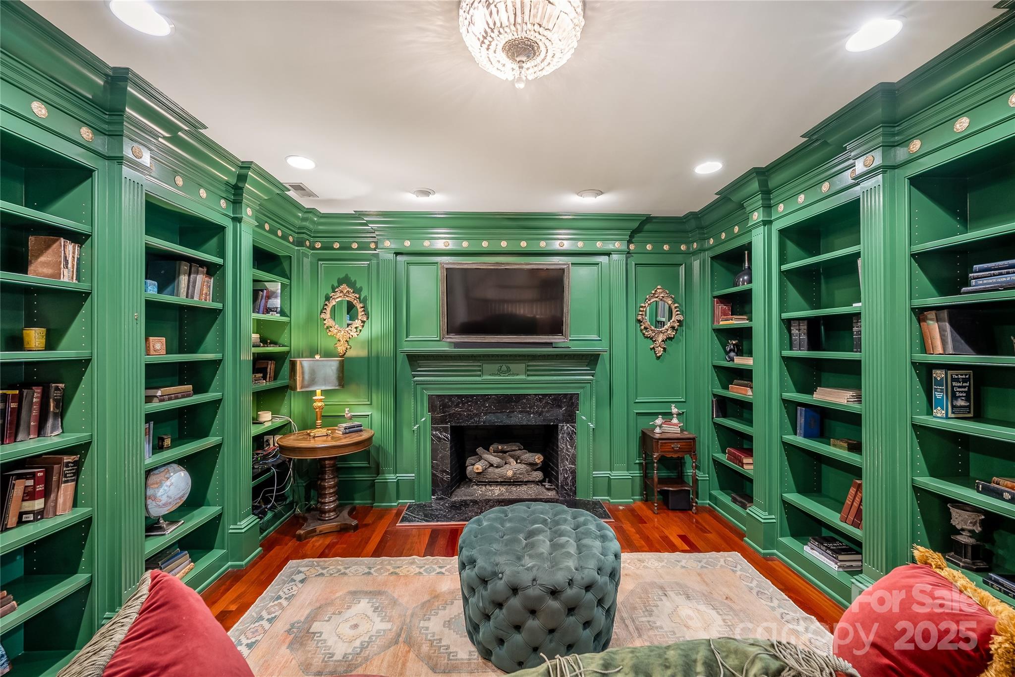 Country Club Estates - Residential