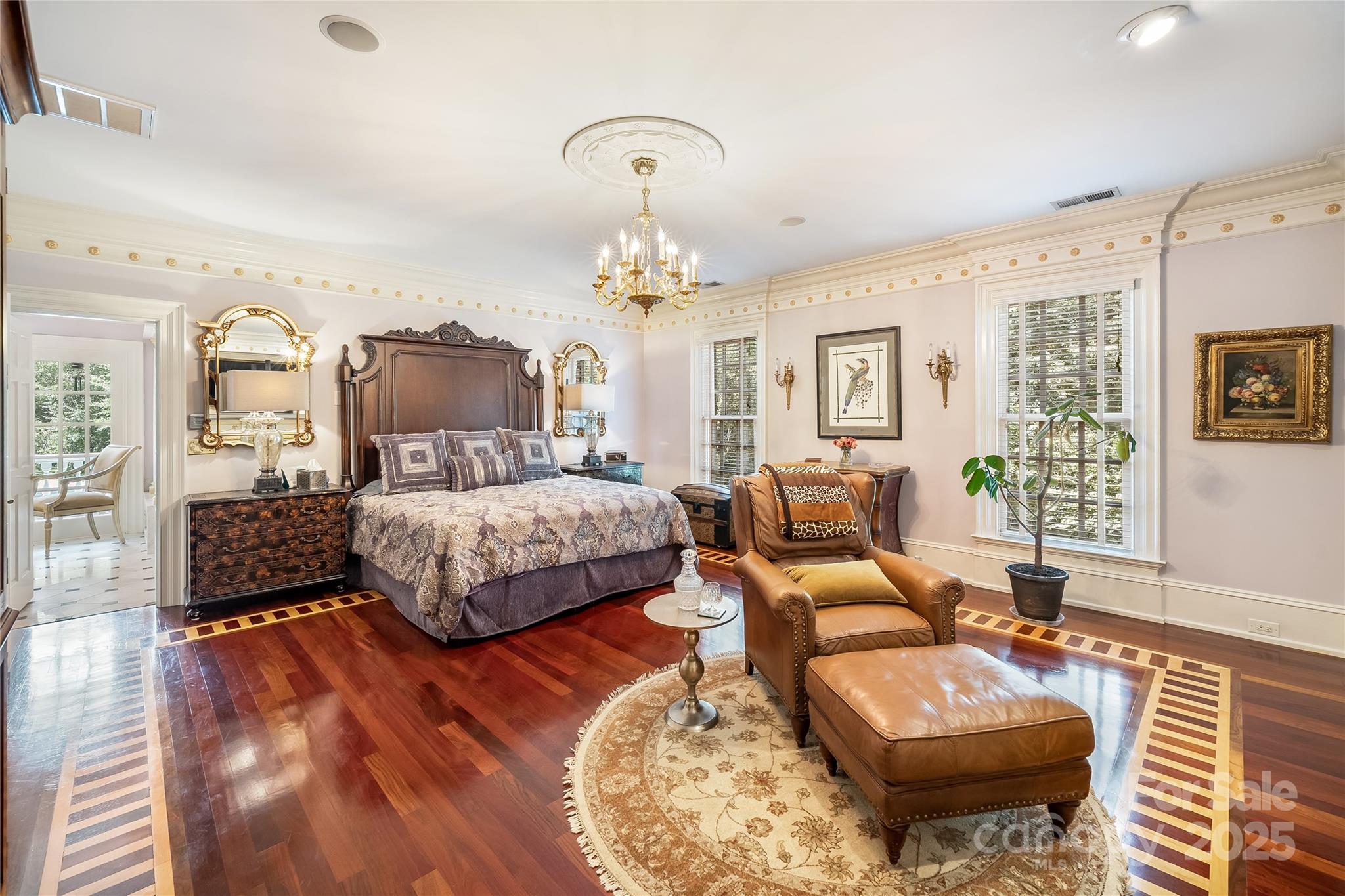 Country Club Estates - Residential