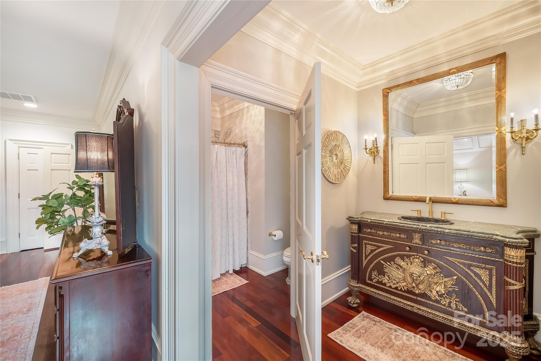 Country Club Estates - Residential