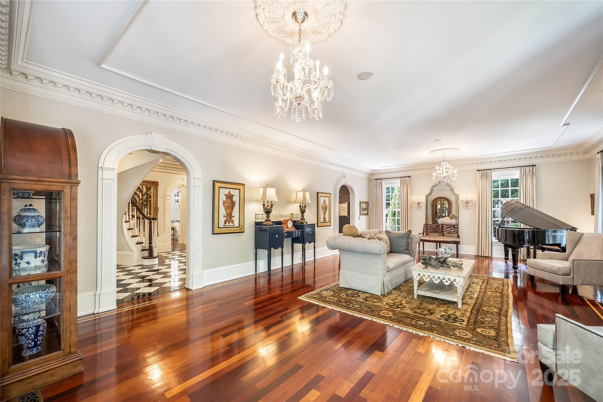 Country Club Estates - Residential