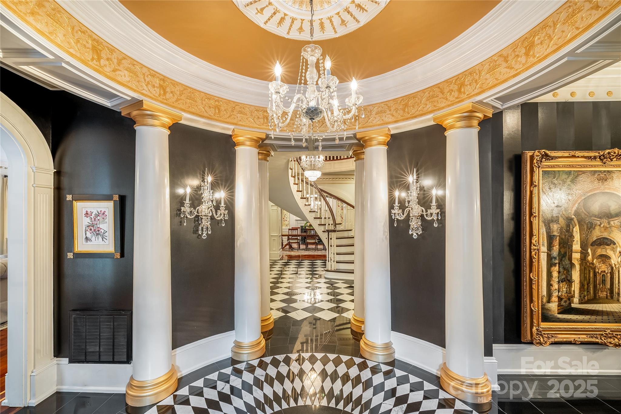 Country Club Estates - Residential