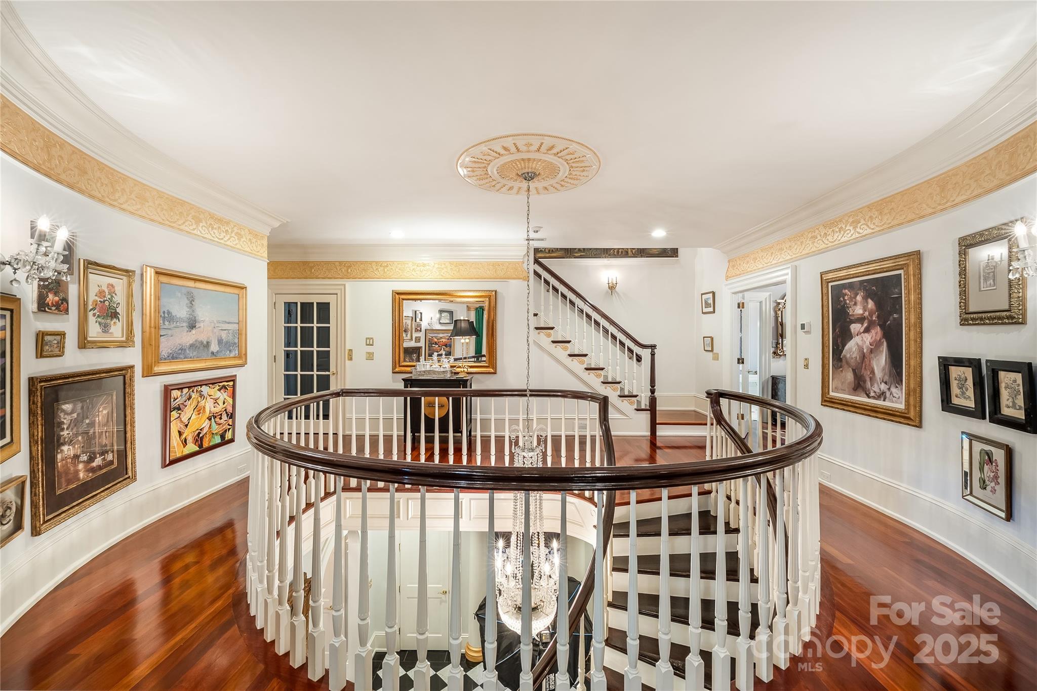 Country Club Estates - Residential