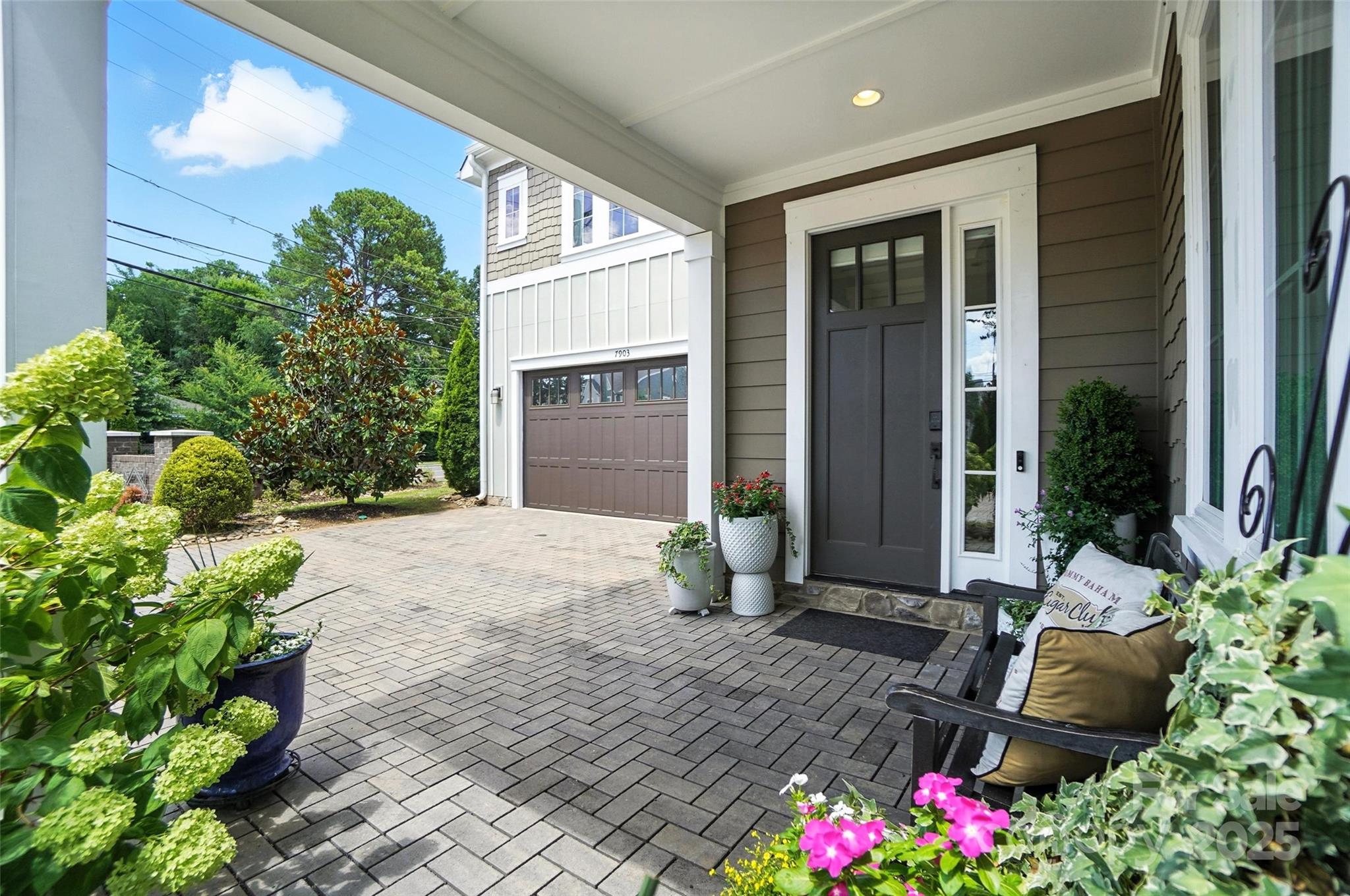 7903 Rea View Court