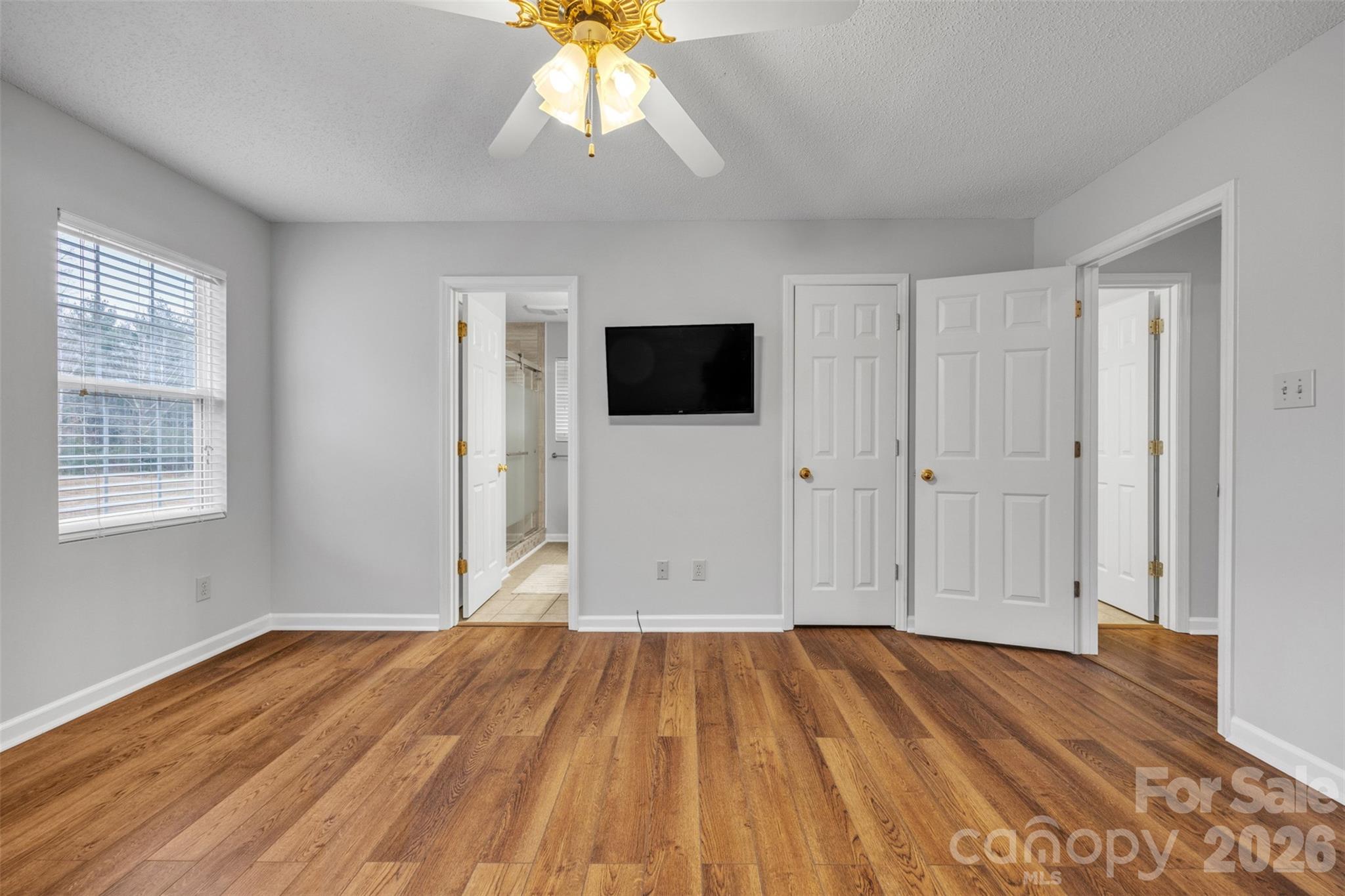 Meadowridge Acres - Residential