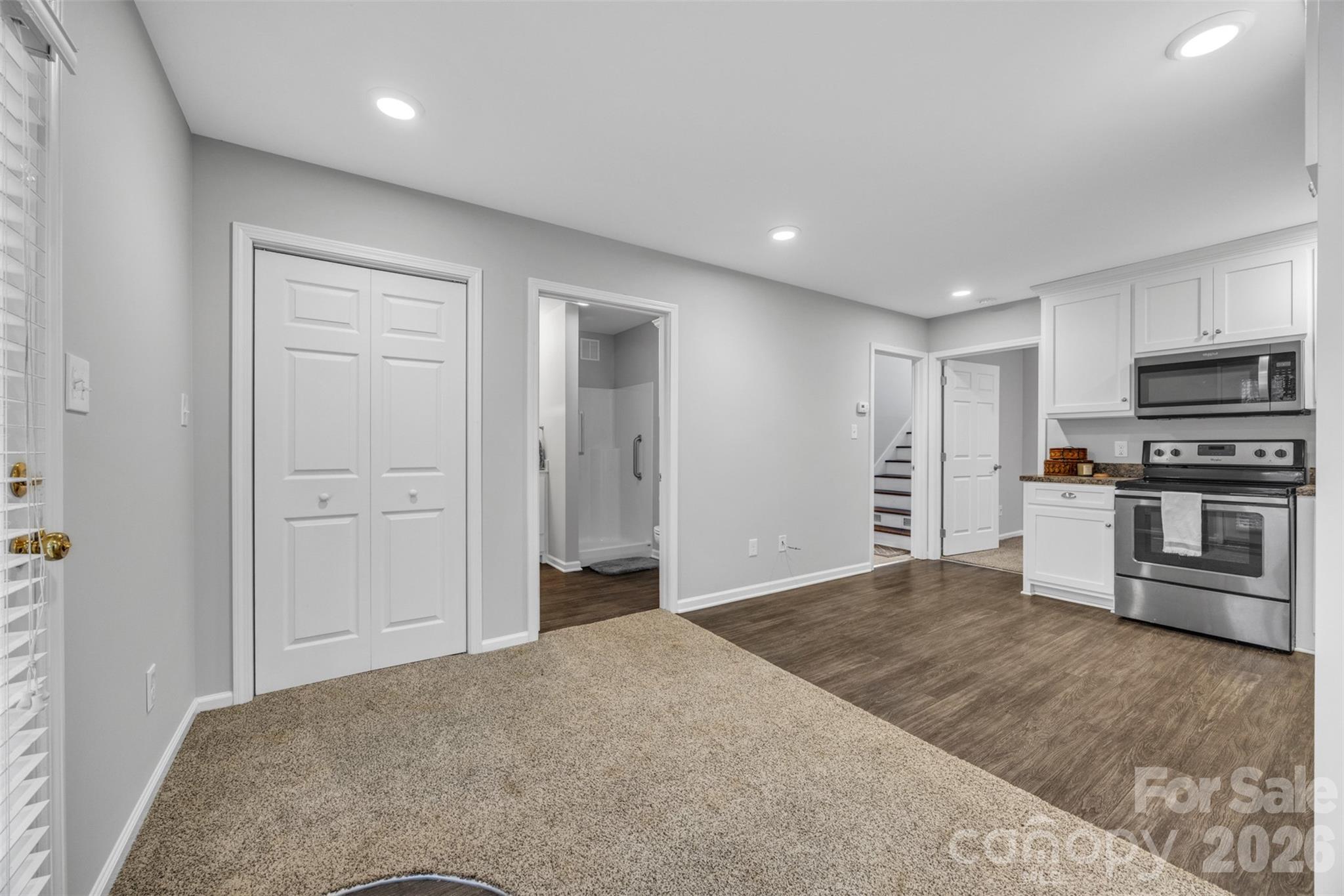 Meadowridge Acres - Residential