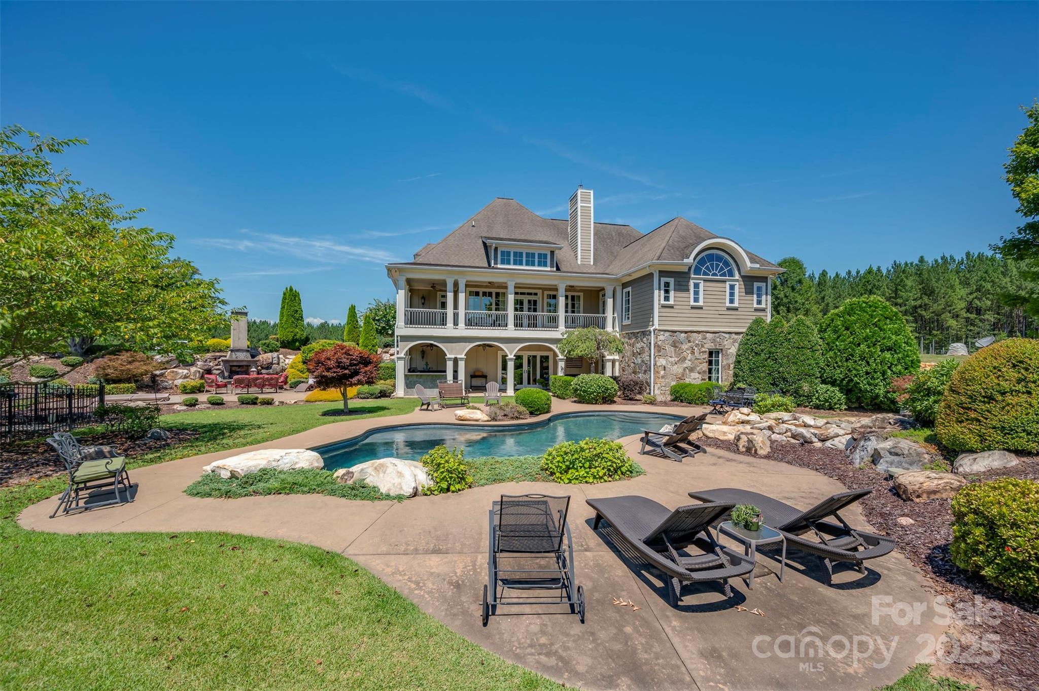 270 Walking Horse Trail