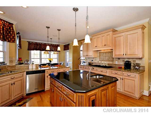 The Harbour At The Pointe - Residential