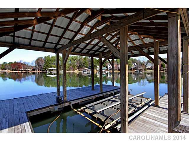 The Harbour At The Pointe - Residential