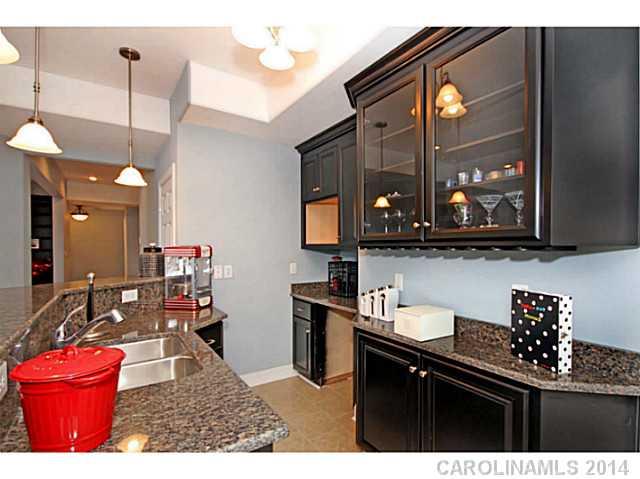 The Harbour At The Pointe - Residential