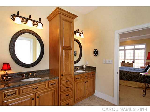 The Harbour At The Pointe - Residential