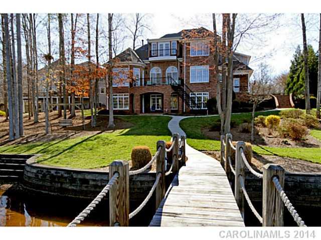 The Harbour At The Pointe - Residential