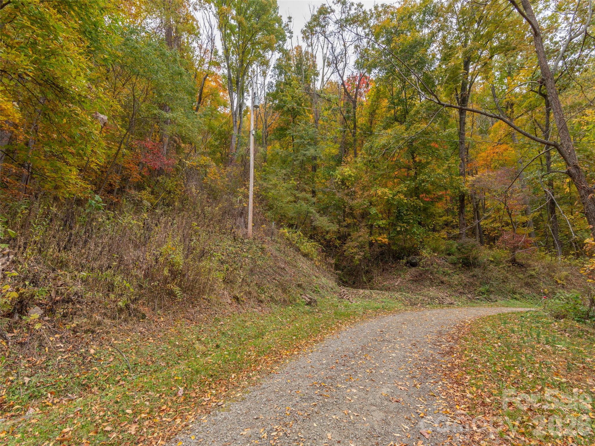 000 Sleepy Hollow Lane 13 & 14