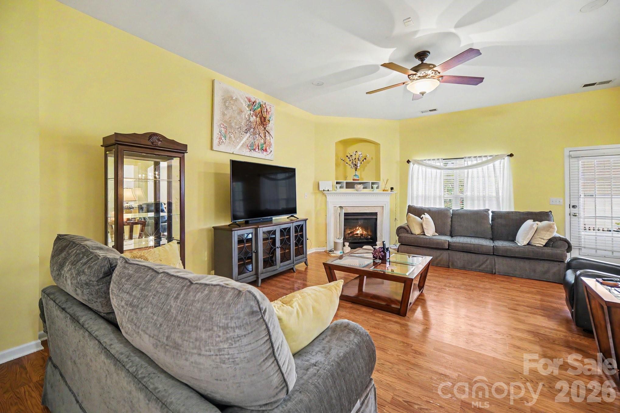 4313 David Cox Road
