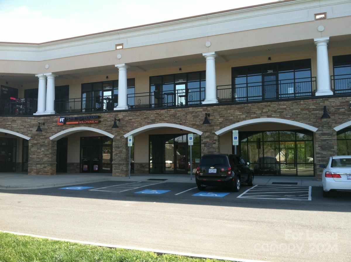 2925 Senna Drive 203