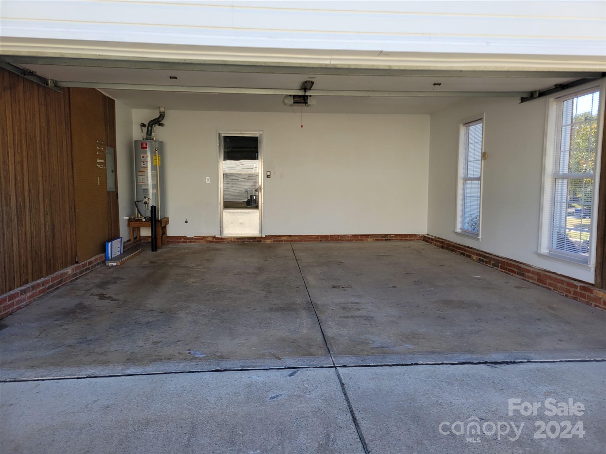 Cedar Springs - Residential