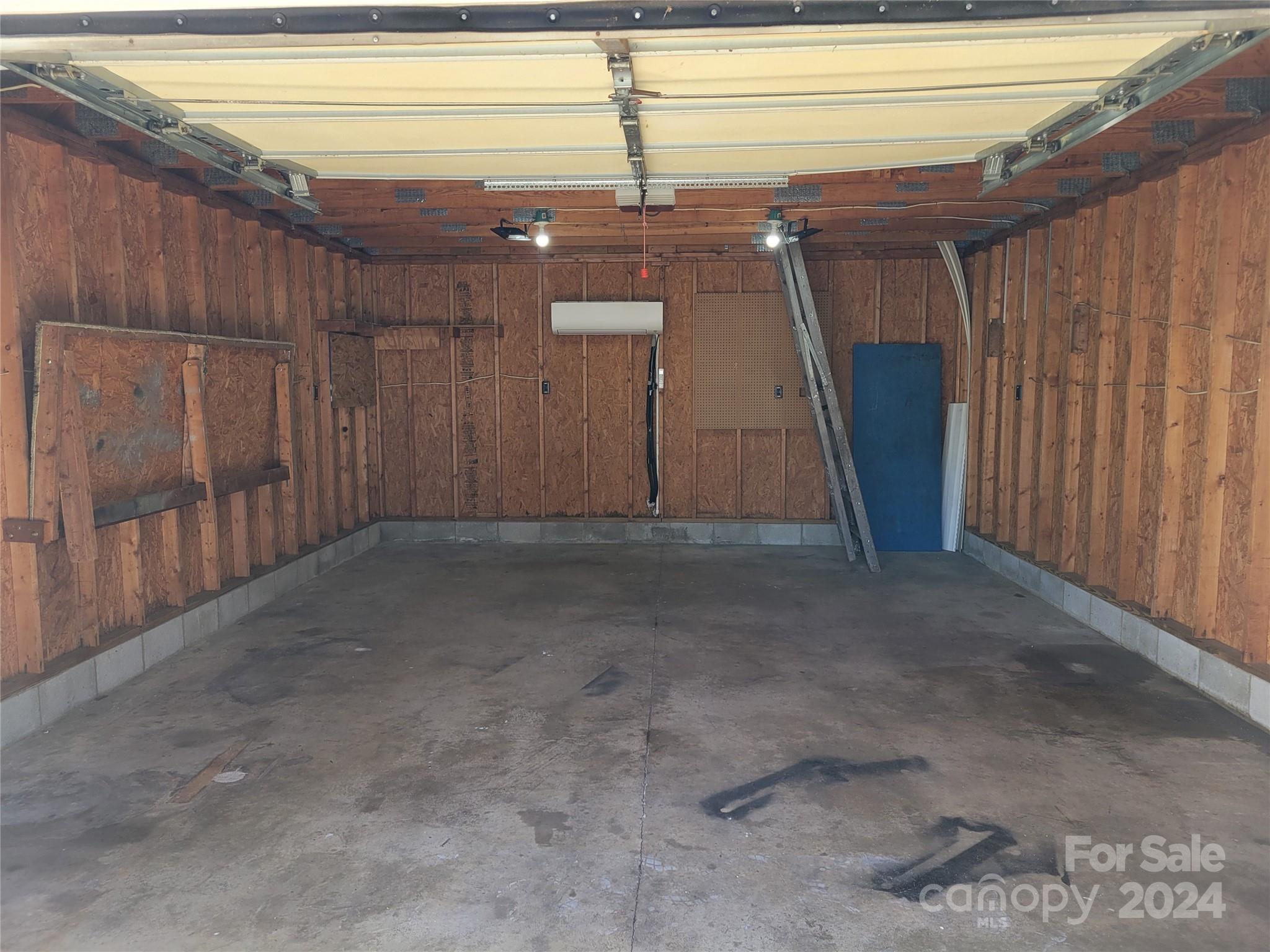 Cedar Springs - Residential