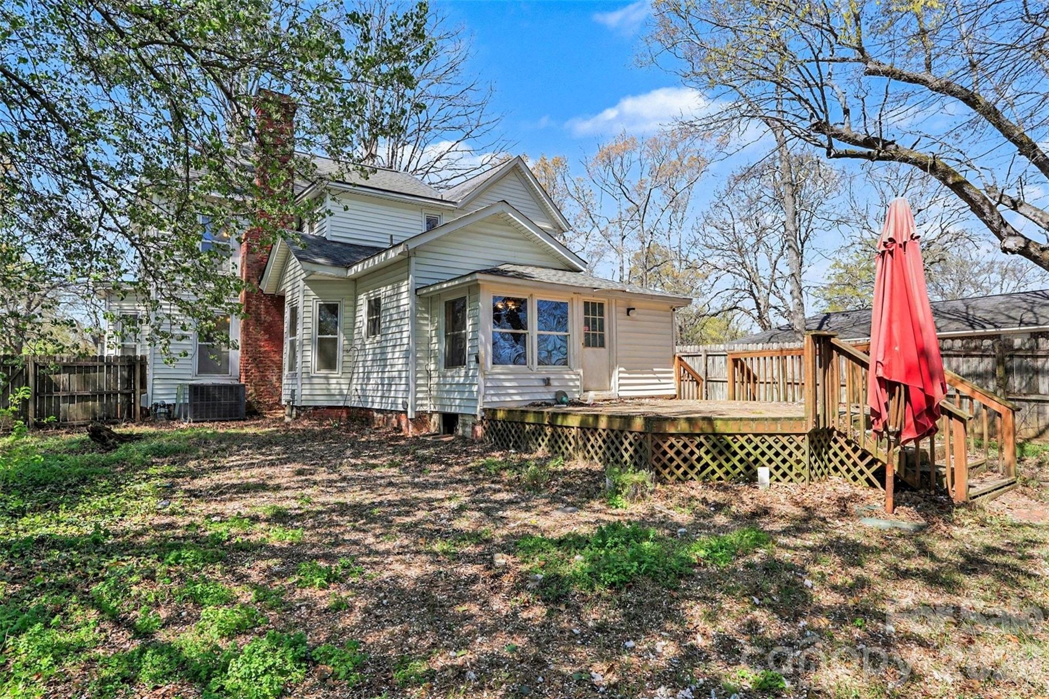 Mockingbird Hill - Residential