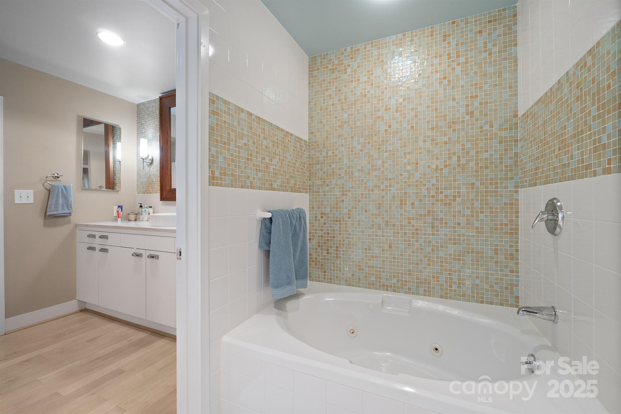 400 North Church - Residential