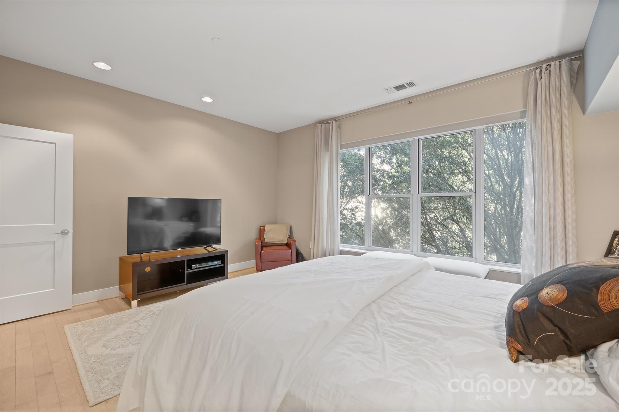 400 North Church - Residential