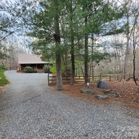 Photo of 135 Poodles Way, Lake Lure, NC 28746 (MLS # 4362837)