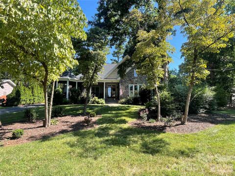 Photo of 351 Catalina Drive, Mooresville, NC 28117 (MLS # 4412807)