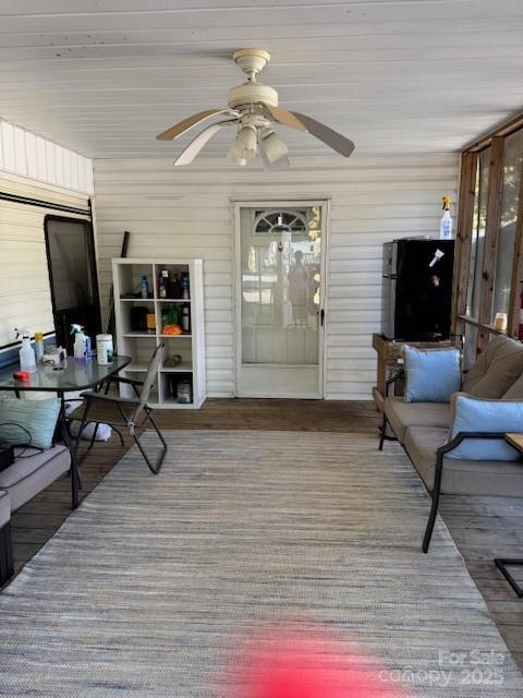 Twin Harbor - Residential