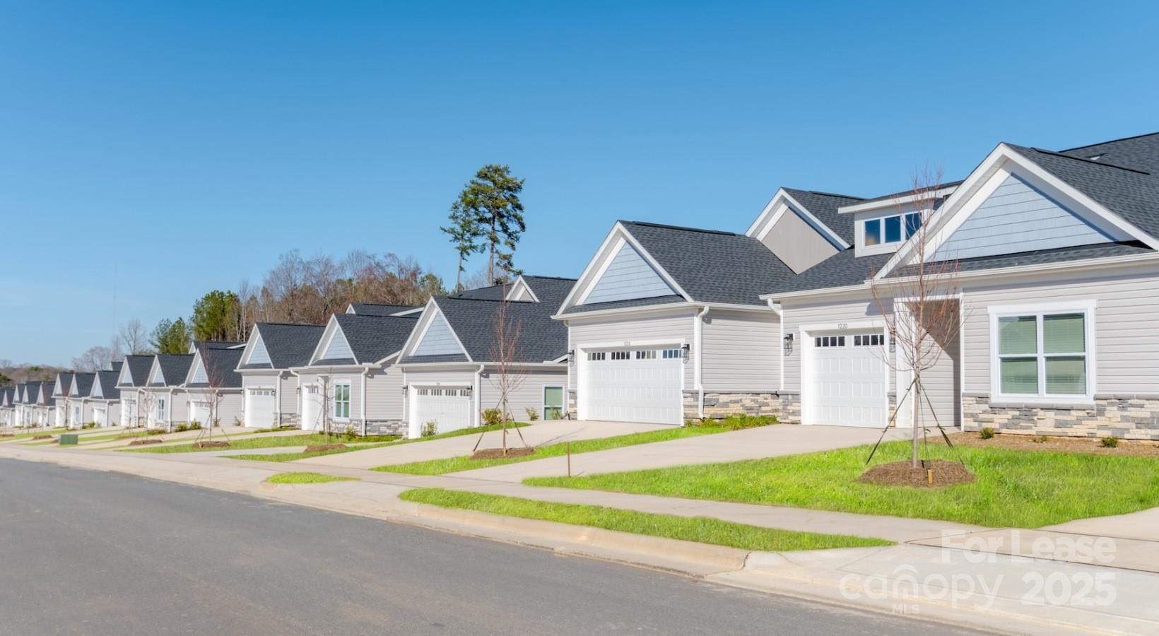 Dallas, North Carolina 28034, United States, 3 Bedrooms Bedrooms, ,2 BathroomsBathrooms,Residential,Active,173363