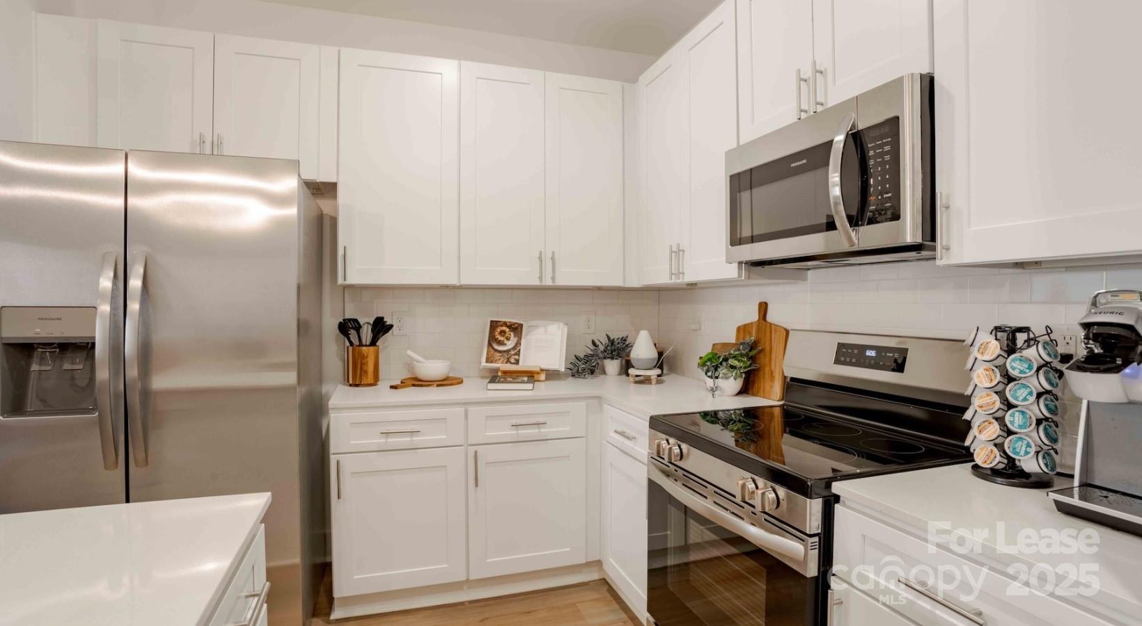 Dallas, North Carolina 28034, United States, 3 Bedrooms Bedrooms, ,2 BathroomsBathrooms,Residential,Active,173363