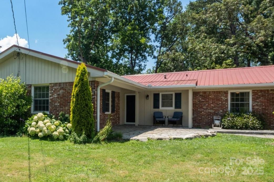 88 Gibson Road