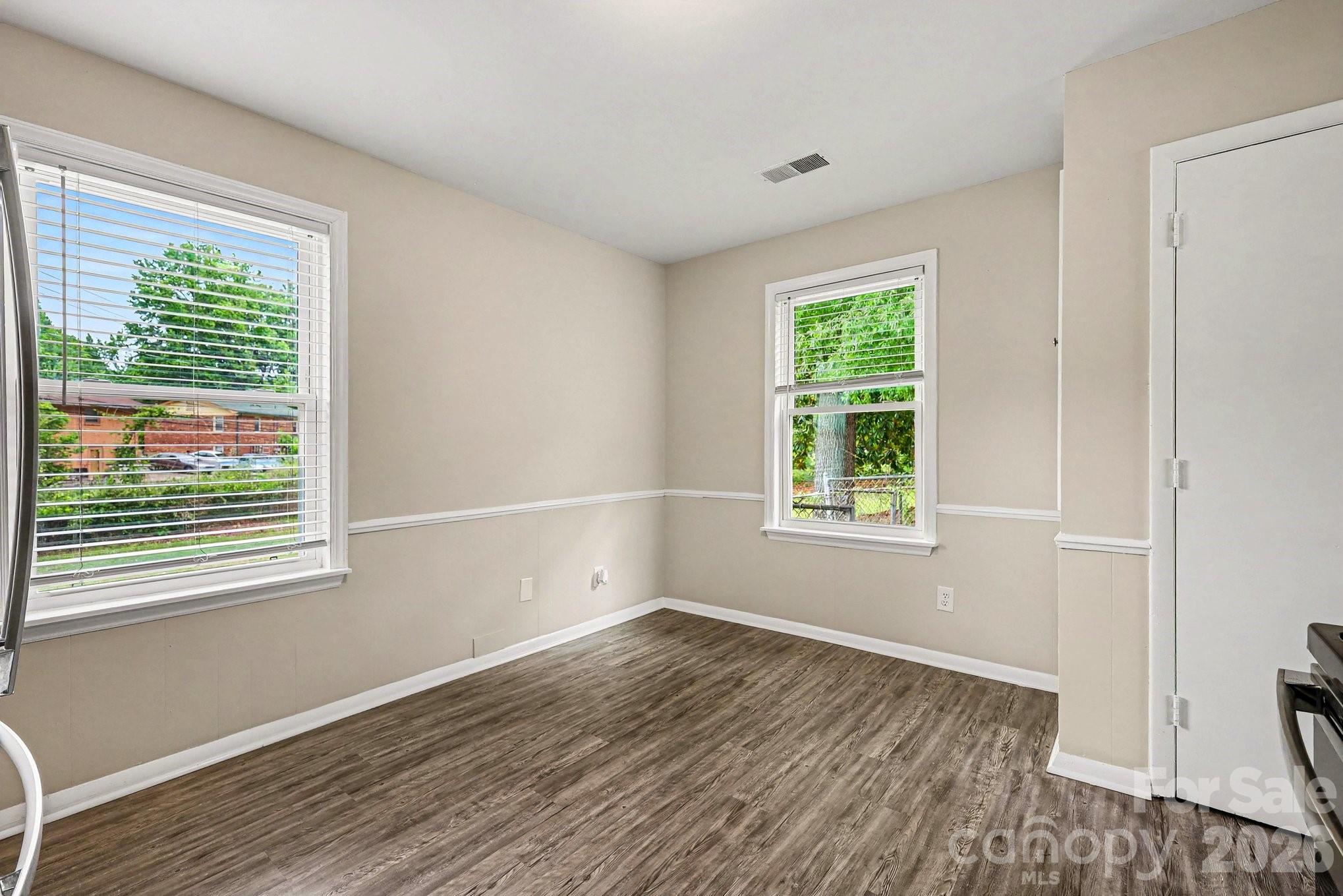 Fairfax Woods - Residential