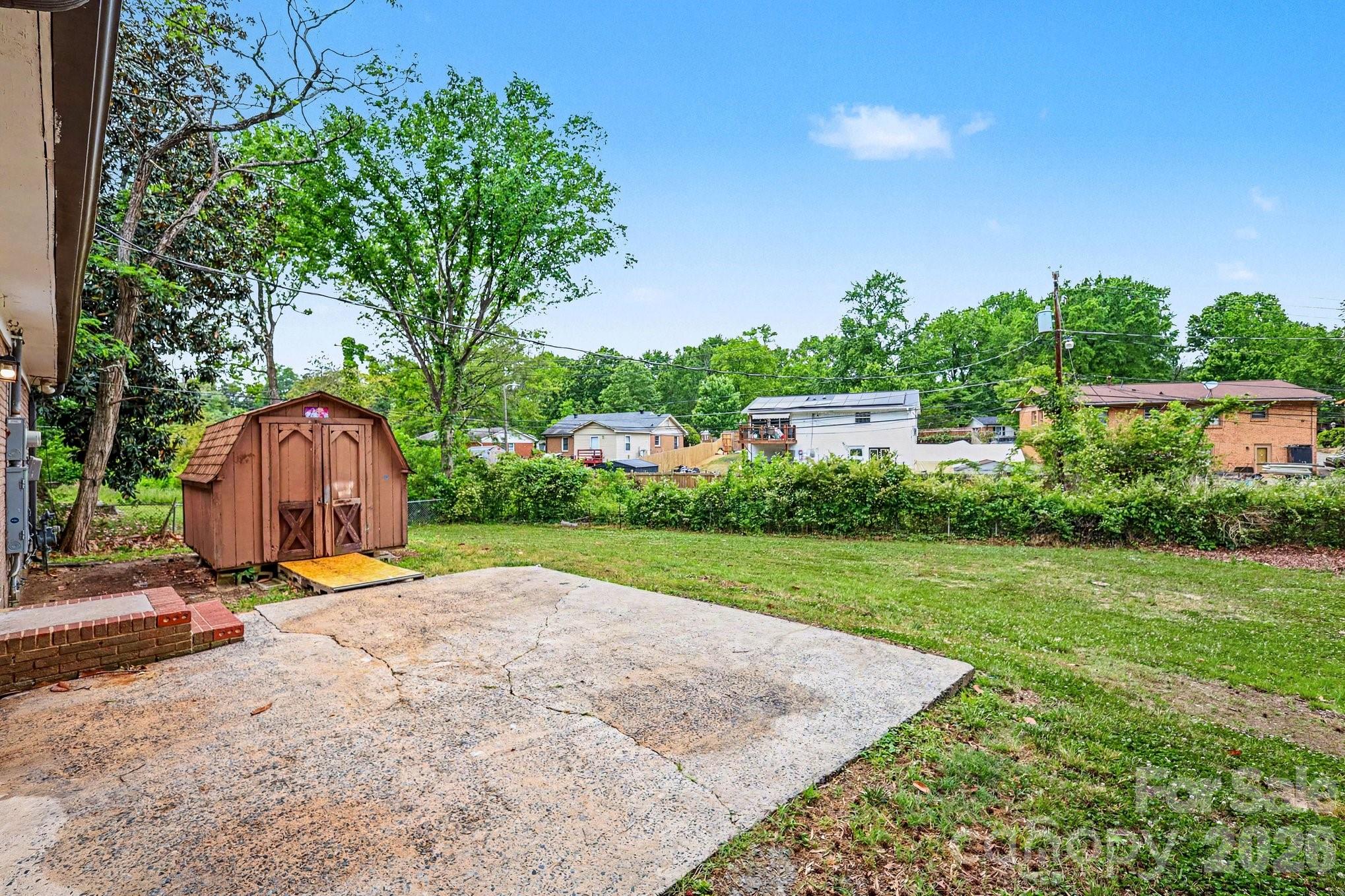 Fairfax Woods - Residential
