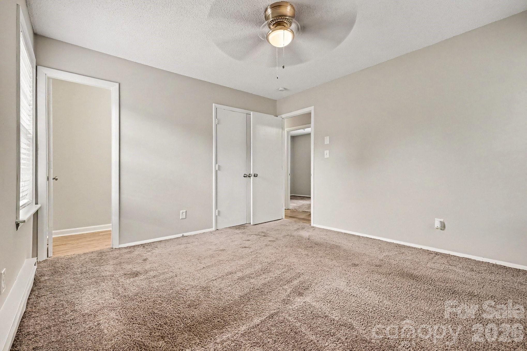 Fairfax Woods - Residential