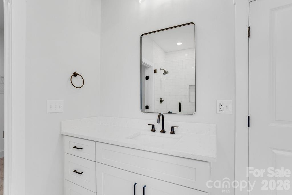 Avalon Oaks - Residential