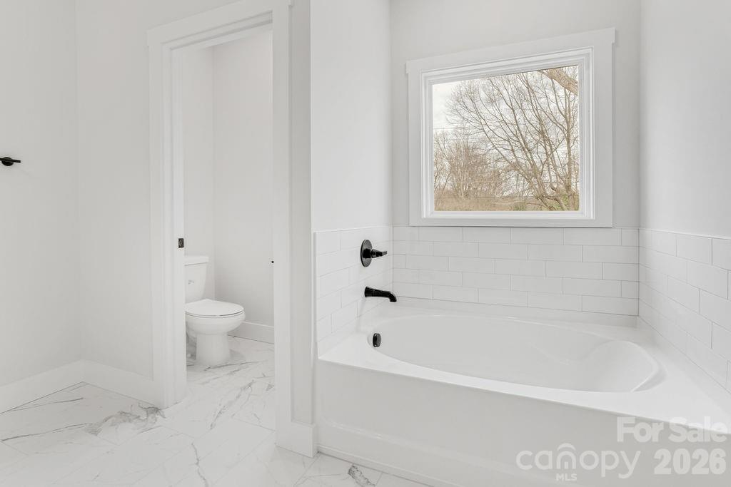 Avalon Oaks - Residential