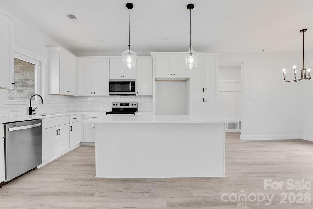 Avalon Oaks - Residential