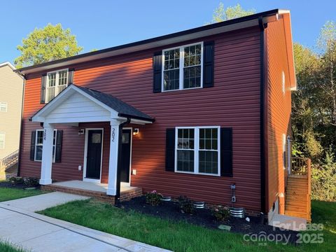 Photo of 204 W 19th Street, Newton, NC 28658 (MLS # 4314956)