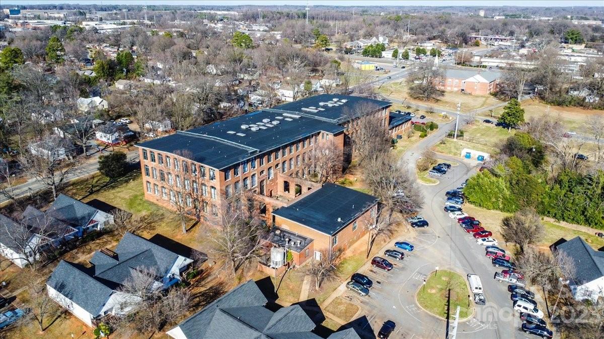FoxRidge Lofts - Residential