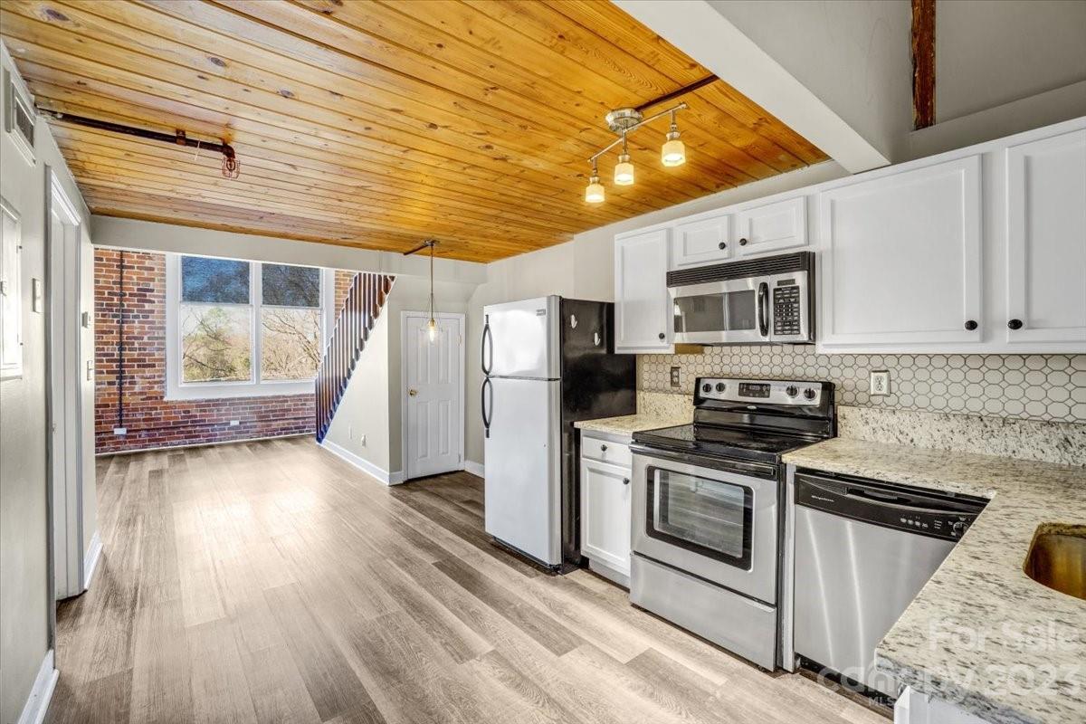 FoxRidge Lofts - Residential