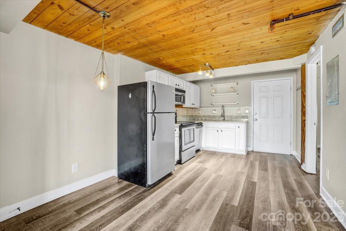 FoxRidge Lofts - Residential