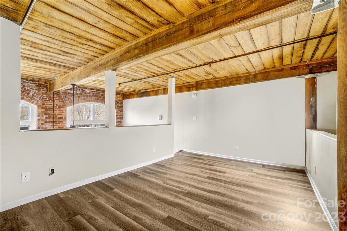 FoxRidge Lofts - Residential