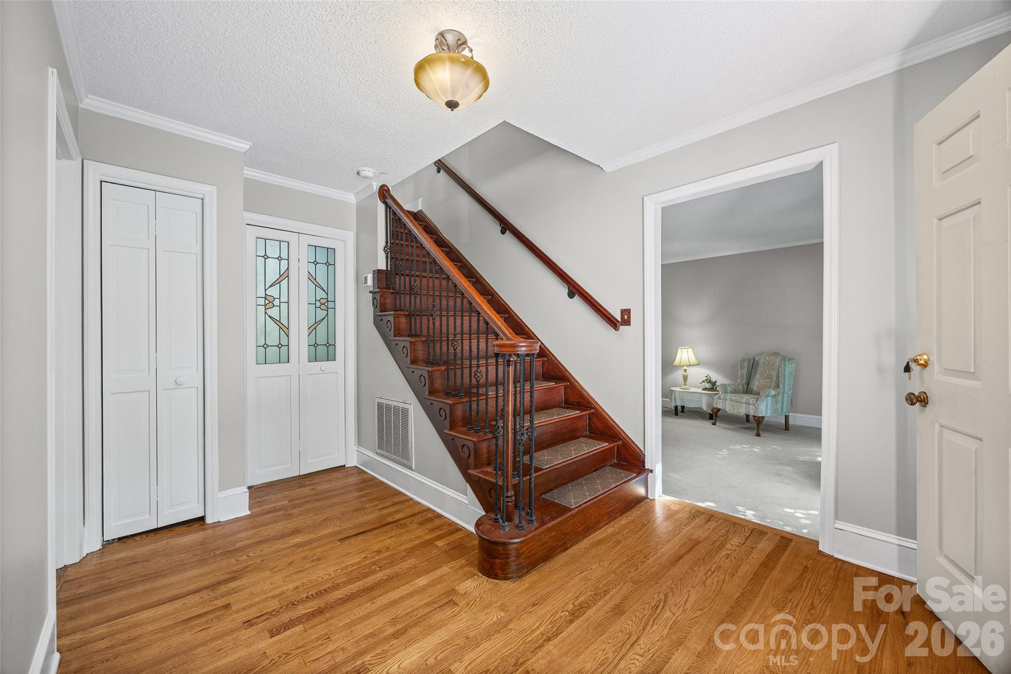 1596 Old Tara Lane